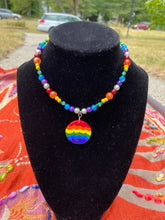 Load image into Gallery viewer, Color Wave Pendant Choker

